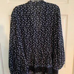LOFT Plus Blue Floral Long Sleeve-Size 22